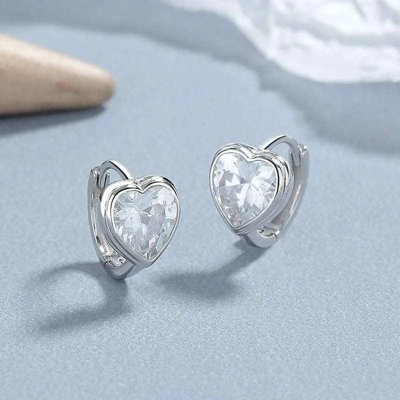 925 Loving Heart In Sterling Silver Zircon Earrings Women's Heart-shaped