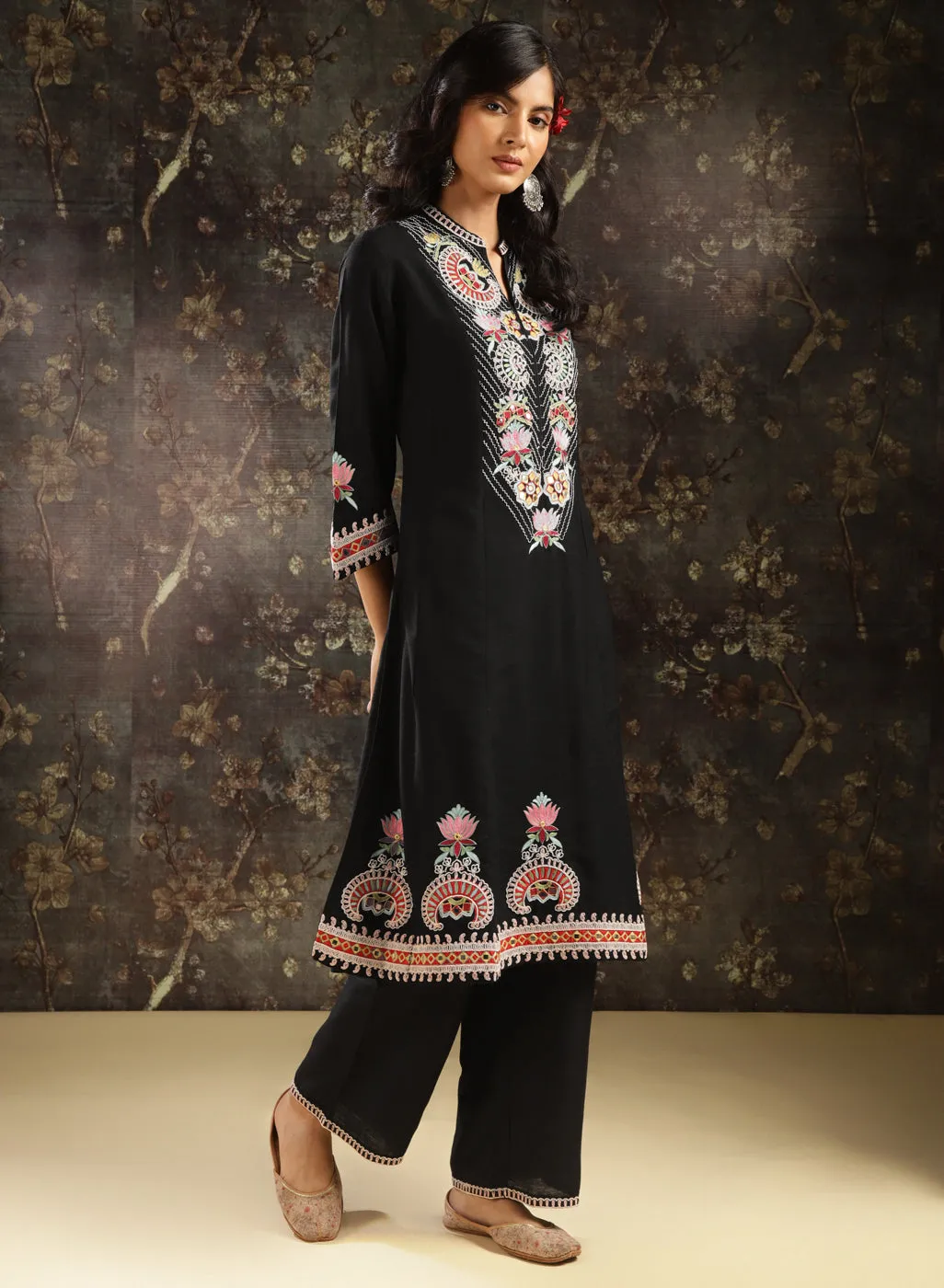 Black Embroidered Kurta Set with Mirror Work